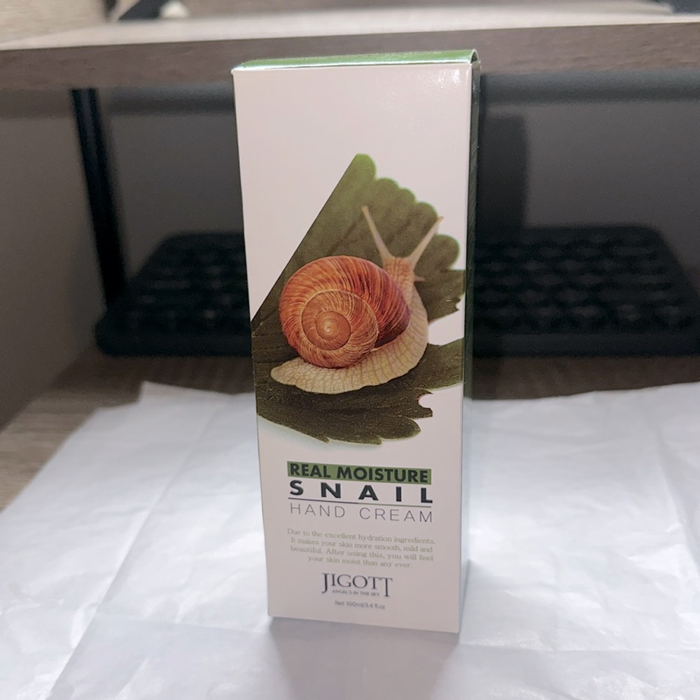 Hand cream real moisture snail hand cream